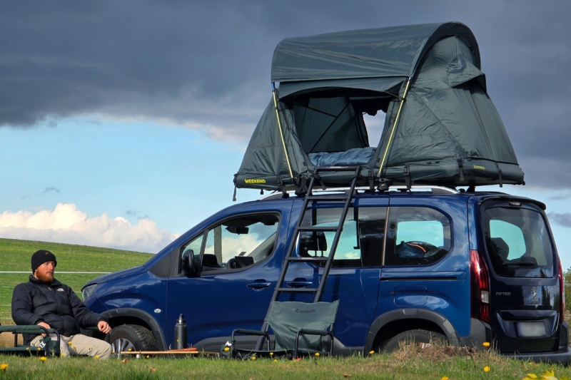 Is the ‘World’s Lightest Rooftop Tent’ Just a Ground Tent for Your Roof?